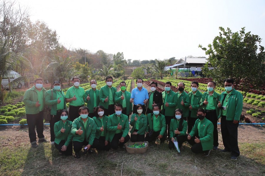 รมว.คลัง ลงพื้นที่เยี่ยมชมงานศูนย์เรียนรู้เกษตรอินทรีย์ จ.อำนาจเจริญ